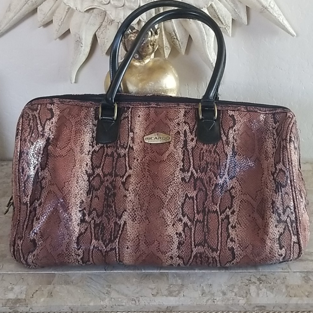 Snakeskin Unisex Extra Large Duffle/Gym Bag